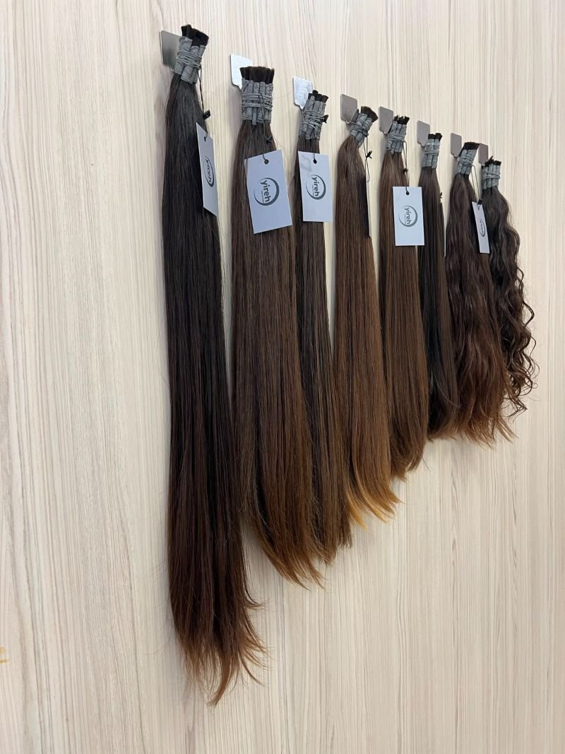 Mechas de mega hair natural em vários tons